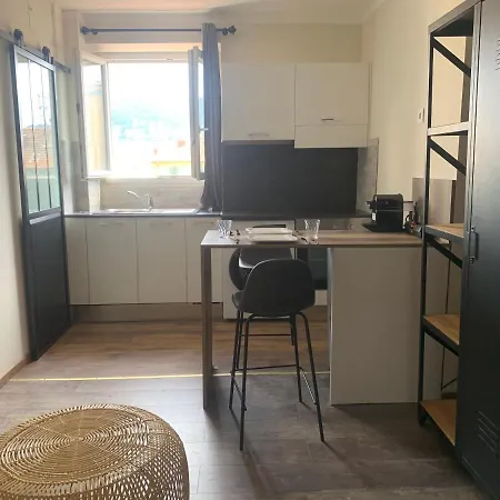 Appartement Plein Coeur De 24 24h 7 7j